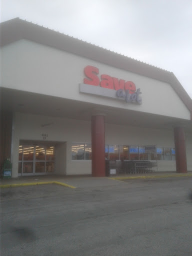 Grocery Store «Save-A-Lot», reviews and photos, 4142 Melrose Ave NW, Roanoke, VA 24017, USA