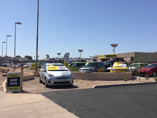 Used Car Dealer «Hertz Car Sales Scottsdale», reviews and photos, 7300 E McDowell Rd, Scottsdale, AZ 85257, USA