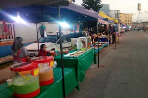 Pasar Malam Chabang Berlian, Lundang image