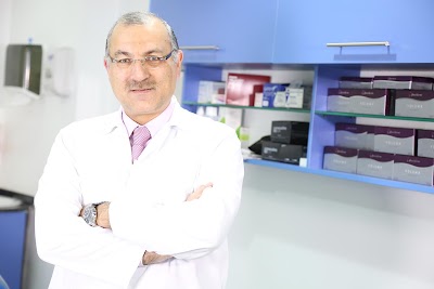 Photos of Dr. Hussein Hashim Clinic