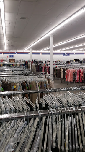 Thrift Store «La Crosse Goodwill Retail & Training Center», reviews and photos