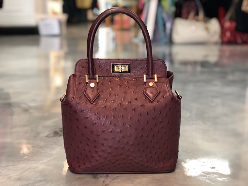 Consignment Shop «SecondHand Savvys», reviews and photos, 210 S Kings Ave, Brandon, FL 33511, USA