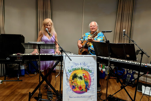 Nancy and Stan Music / Sandbar Rollers Band