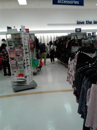 Department Store «Marshalls», reviews and photos, 1245 Marina Blvd, San Leandro, CA 94577, USA