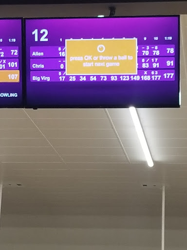 Bowling Alley «Cloverleaf Lanes», reviews and photos, 5619 Brecksville Rd, Independence, OH 44131, USA