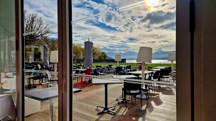 Photo n°57 de RESTAURANT BAR LOUNGE LA PLAGE D'AIX à Aix-les-Bains ()