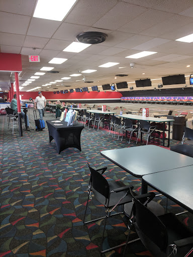 Bowling Alley «AMF Bristol Pike Lanes», reviews and photos, 2501 Bristol Pike, Croydon, PA 19021, USA