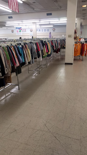 Thrift Store «Amvets», reviews and photos