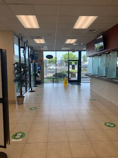 Loan Agency «Speedy Cash», reviews and photos