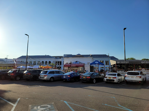 Shopping Mall «The Shops at Atlas Park», reviews and photos, 8000 Cooper Ave, Glendale, NY 11385, USA