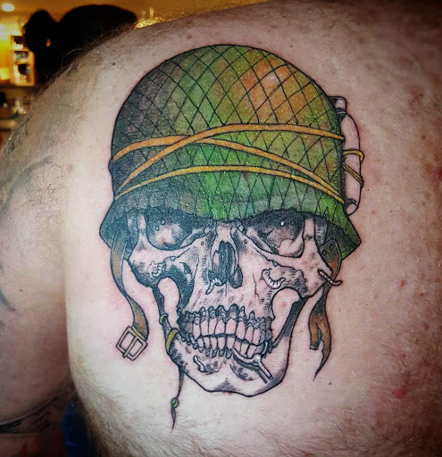 Tattoo Shop «Beautiful Sin Tattoos», reviews and photos, 245 N Queen St, Lancaster, PA 17603, USA