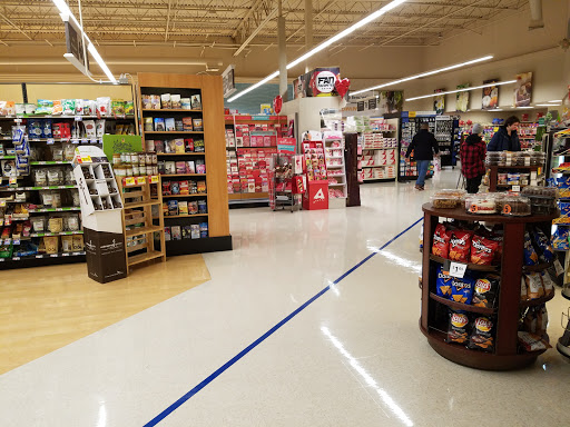 Grocery Store «Giant Food Stores», reviews and photos, 611 Main St, Harleysville, PA 19438, USA