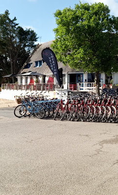 Veloc'Ouest - Location et Livraison de vélos à domicile - THEIX à Theix-Noyalo
