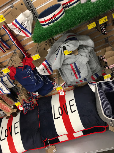 Pet Supply Store «PetSmart», reviews and photos, 13764 W Bell Rd, Surprise, AZ 85374, USA