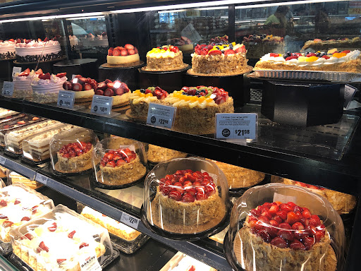 Grocery Store «H-E-B plus!», reviews and photos, 20935 US-281, San Antonio, TX 78258, USA