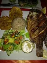 Pescado frito du Restaurant colombien Mi Ranchito Paisa à Paris - n°9