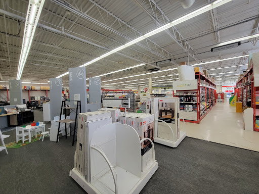 Office Supply Store «Staples», reviews and photos, 30 Lafayette Ave, Morristown, NJ 07960, USA