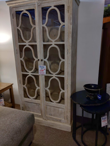 Furniture Store «Fowhand Furniture», reviews and photos, 1001 Harrison Ave, Panama City, FL 32401, USA