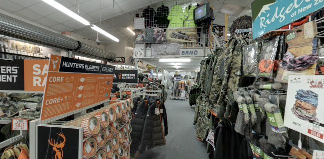 Bronco’s Outdoors - Sporting goods store