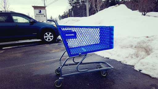 Thrift Store «Goodwill Store & Donation Center», reviews and photos, 450 High St, Somersworth, NH 03878, USA