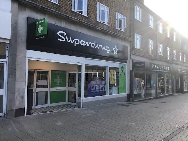 Reviews of Superdrug in Southampton - Cosmetics store