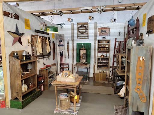 Flea Market «The Slatington Marketplace», reviews and photos, 8281 PA-873, Slatington, PA 18080, USA
