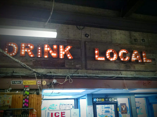 Liquor Store «Beverage Warehouse», reviews and photos, 1 East St, Winooski, VT 05404, USA