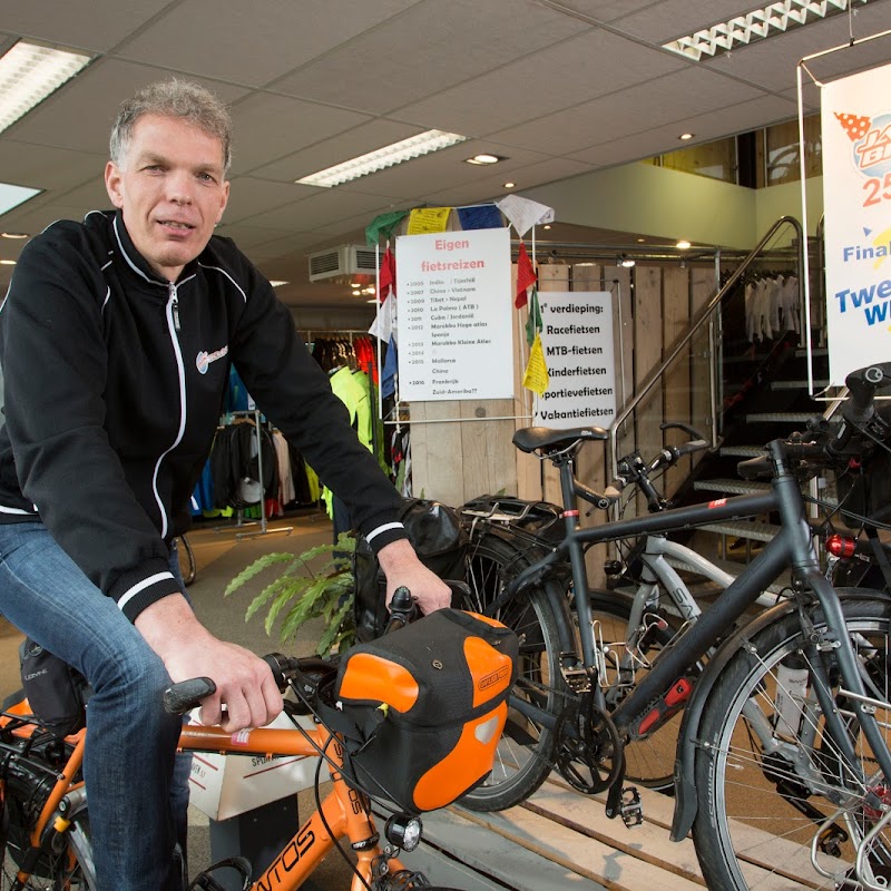 Jan Brinkman ... de wereld aan fietsen!