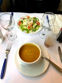 Salade grecque du Restaurant ZORBA LE GREC à Paris - n°13