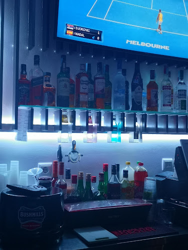 Real Spot Bar - Bar