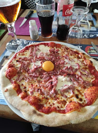 Plats et boissons du Pizzeria Pizza Casa à Livarot-Pays-d'Auge - n°16