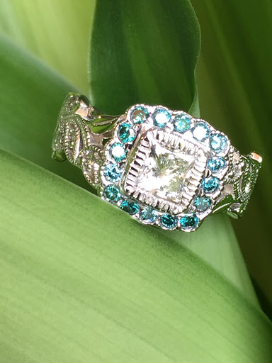 Jewelry Store «Troy Jewelers», reviews and photos, 3495 Rochester Rd, Troy, MI 48083, USA