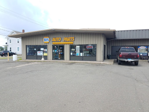 Auto Parts Store «NAPA Auto Parts - Fazzino Auto Parts Inc», reviews and photos, 120 N Colony St, Wallingford, CT 06492, USA