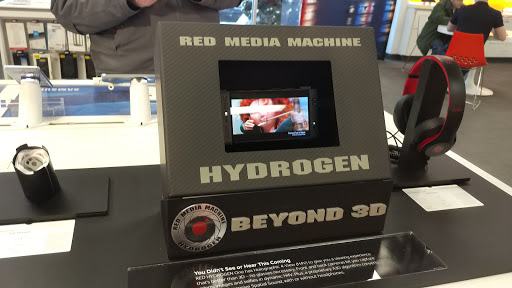 Cell Phone Store «AT&T», reviews and photos, 917 Randall Rd, St Charles, IL 60174, USA