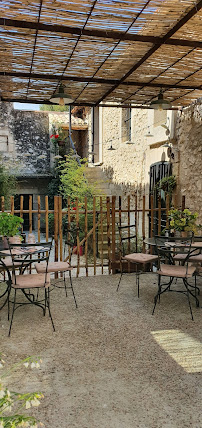 Atmosphère du Restaurant Chez Paulette à Eygalières - n°16