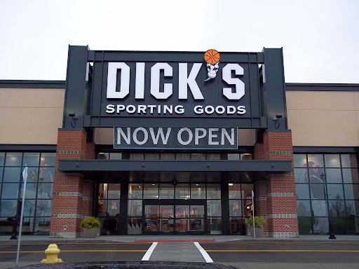 DICK'S Sporting Goods