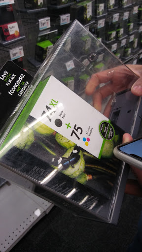 Office Supply Store «Staples», reviews and photos, 19141 Golden Valley Rd, Santa Clarita, CA 91387, USA