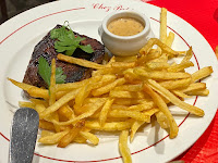 Plats et boissons du Restaurant français Chez Papinou à Neuilly-sur-Seine - n°1