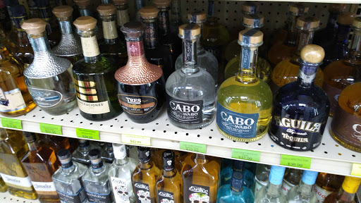 Liquor Store «Golden Ox Liqours», reviews and photos, 305 E Burleigh Blvd, Tavares, FL 32778, USA