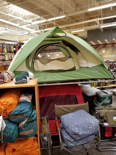 Camping Store «REI», reviews and photos, 189 Connecticut Ave, Norwalk, CT 06854, USA