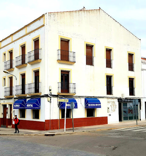Clinica Dental Dra. Belkis en Azuaga, Badajoz