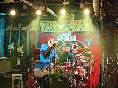 ライブハウス ZIGZAG