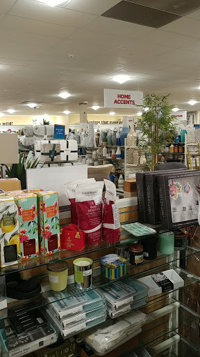 Department Store «HomeGoods», reviews and photos, 449 Tarrytown Rd, White Plains, NY 10607, USA