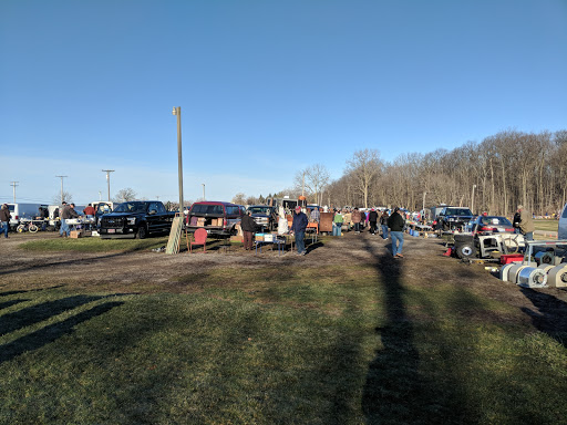 Flea Market «Armada Flea Market», reviews and photos, 25381 Armada Ridge Rd, Richmond, MI 48062, USA