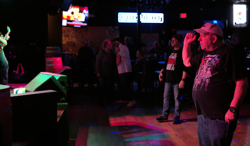 Bar «MT Barrels», reviews and photos, 1712 W Wise Rd, Schaumburg, IL 60193, USA