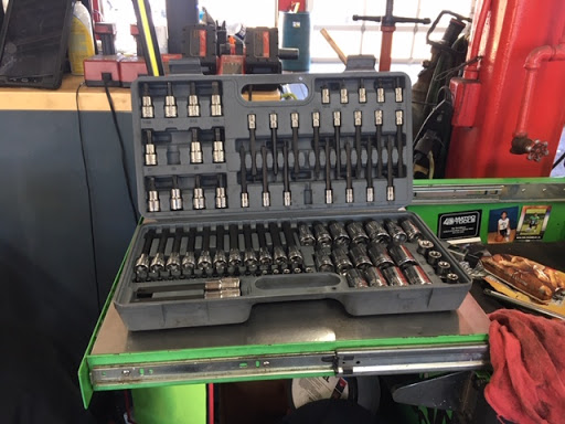 Auto Repair Shop «Cobb Tire & Auto Repair #2», reviews and photos, 2101 Wade Hampton Blvd, Greenville, SC 29615, USA