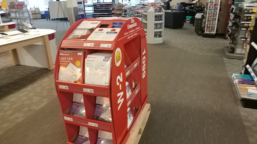 Office Supply Store «OfficeMax», reviews and photos, 6925 Southland Dr, Middleburg Heights, OH 44130, USA