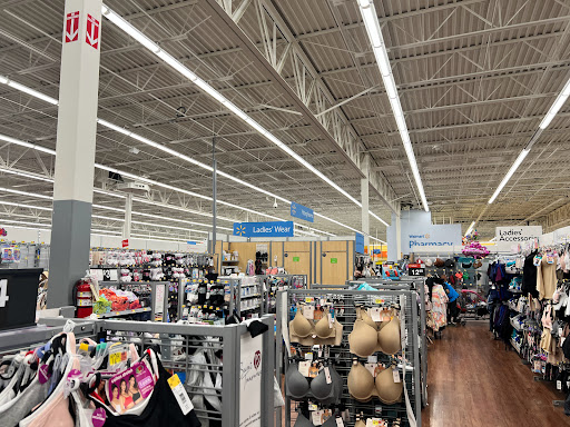 Department Store «Walmart Supercenter», reviews and photos, 700 American Blvd E, Bloomington, MN 55420, USA
