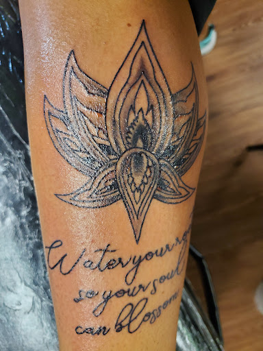 Tattoo Shop «Baltimore Street Tattoo», reviews and photos, 1319 Baltimore St, Hanover, PA 17331, USA