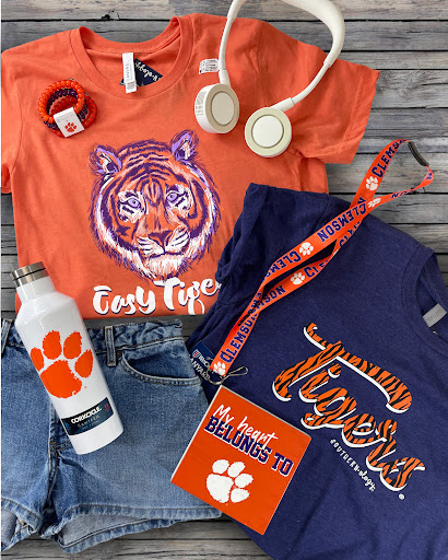 Gift Shop «Under the Carolina Moon», reviews and photos, 141 Patchwork Row, Easley, SC 29640, USA